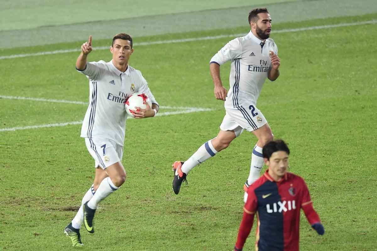 Em jogo com muitas reviravoltas, Real Madrid teve dificuldades, mas confirmou ttulo mundial. Benzema colocou espanhis na frente. Shibasaki e  Shibasaki viraram para o Kashima. Mas Cristiano Ronaldo fez trs gols, dois na prorrogao, e levou mais uma conquista para Madri