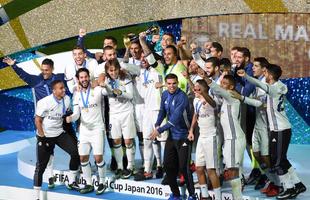 Comemorao do Real Madrid com mais um ttulo. Clube espanhol chegou ao quinto mundial ao derrotar o Kashima Antlers por 4 a 2, neste domingo, no Japo. Os anteriores foram em 1960 (sobre o Pearol-URU); 1998 (sobre o Vasco); 2002 (sobre o Olimpia-PAR) e 2014 (sobre o San Lorenzo-ARG)