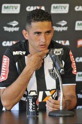 Danilo Barcelos e Felipe Santana foram apresentados nesta tera-feira na Cidade do Galo