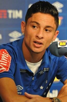 Diogo Barbosa e Hudson foram apresentados pelo presidente Gilvan de Pinho Tavares