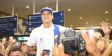 Thiago Neves desembarcou na manh desta segunda-feira no Aeroporto de Confins