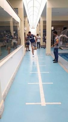 Depois da recepção calorosa em Confins, Thiago Neves conheceu a Toca II e realizou testes físicos