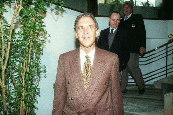 Carlos Alberto Silva em apresentação como técnico do Palmeiras, em 1995