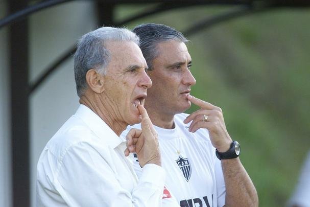 Diretor de futebol do Atlético em 2005, Carlos Alberto Silva trabalhou com Tite, atual técnico da Seleção Brasileira