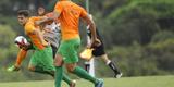 Com gols de Hugo Almeida e Matheusinho, Amrica venceu Betinense por 2 a 0 em jogo-treino no Lanna Drumond (Mouro Panda/Divulgao)