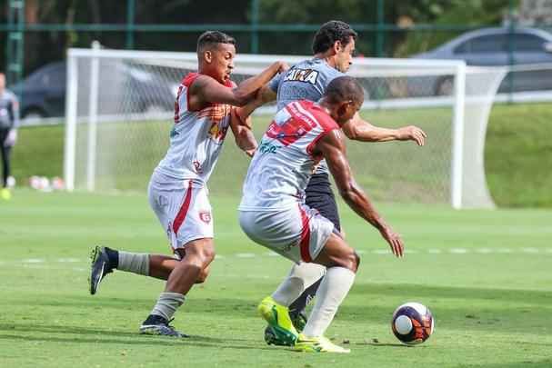 Com gols de Fred e Carlos César, Atlético vence jogo-treino contra Guarani de Divinópolis, na Cidade do Galo, por 2 a 0