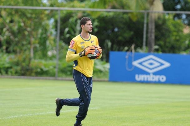 Com gols de Rafael Sobis, Ramn bila e Alex, Cruzeiro venceu Arax neste domingo por 2 a 0, em jogo-treino realizado na Toca da Raposa II (fotos: Marcos Vieira/EM D.A Press)