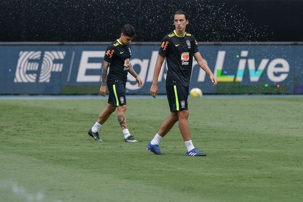 Treino da Seleção Brasileira no Engenhão, no Rio de Janeiro, visando ao Jogo da Amizade