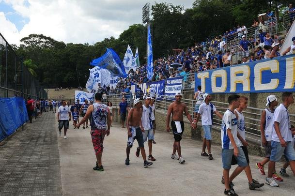 Em ltimo teste antes da estreia oficial, Cruzeiro faz 8 a 2 contra o Braslia