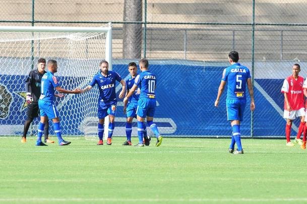 Em ltimo teste antes da estreia oficial, Cruzeiro faz 8 a 2 contra o Braslia