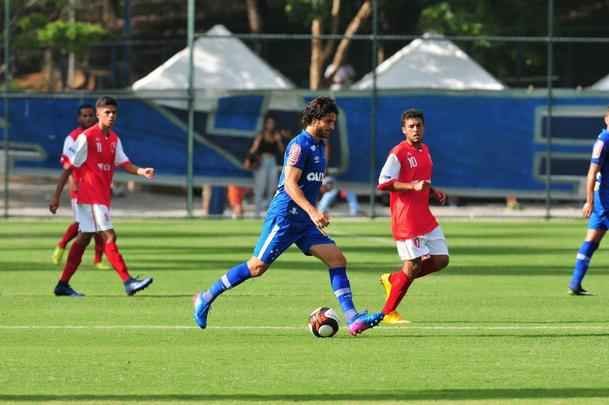 Em ltimo teste antes da estreia oficial, Cruzeiro faz 8 a 2 contra o Braslia