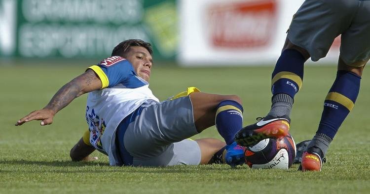 Mano montou a equipe titular para enfrentar o Villa Nova com Rafael; Ezequiel, Lo, Manoel e Diogo Barbosa; Henrique, Ariel Cabral, Arrascaeta, Robinho e Alisson; Rafael Sobis
