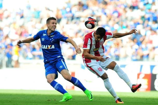 Fotos de Villa Nova x Cruzeiro, no Mineiro, pela 1 rodada do Campeonato Mineiro