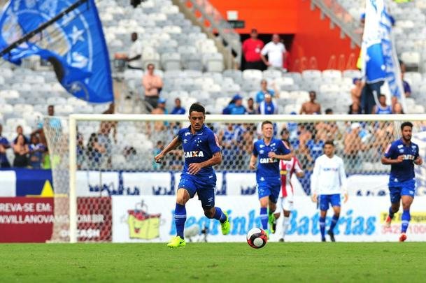 Fotos de Villa Nova x Cruzeiro, no Mineiro, pela 1 rodada do Campeonato Mineiro