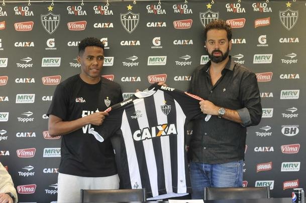 Elias foi apresentado no Galo e admitiu sonho de conquistar a Libertadores e de ir  Copa de 2018