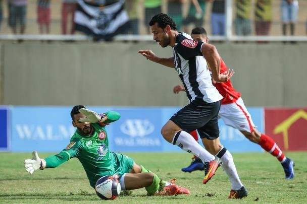 Com dois gols de Danilo e um de Otero, Atltico goleou o Tombense por 3 a 0 pelo Estadual