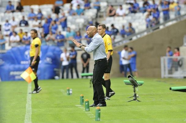 Imagens do jogo entre Cruzeiro e Tricordiano, pelo Campeonato Mineiro, no Mineiro