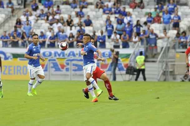 Imagens do jogo entre Cruzeiro e Tricordiano, pelo Campeonato Mineiro, no Mineiro