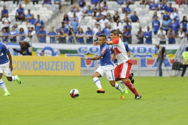 Imagens do jogo entre Cruzeiro e Tricordiano, pelo Campeonato Mineiro, no Mineiro