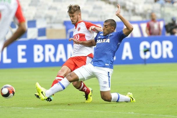 Imagens do jogo entre Cruzeiro e Tricordiano, pelo Campeonato Mineiro, no Mineiro