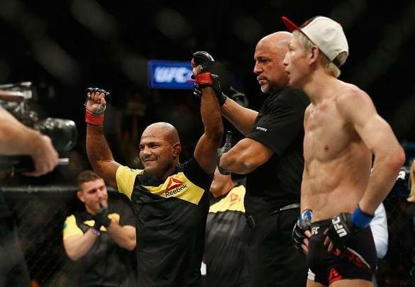 Wilson Reis venceu Yuta Sasaki por decisão unânime