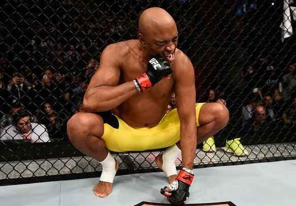 Anderson Silva vence Derek Brunson na luta coprincipal do UFC 208, por deciso unnime dos juzes, e volta a vencer depois de mais de quatro anos 