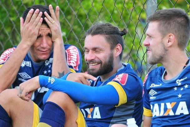 Imagens do ltimo treino do Cruzeiro antes do duelo contra o So Francisco-PA