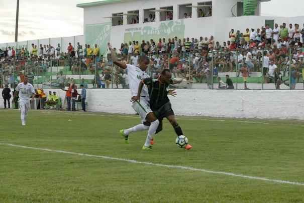 Imagens da partida entre Murici-AL e Amrica, em Alagoas, pela segunda fase da Copa do Brasil