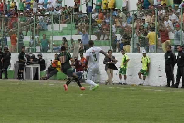 Imagens da partida entre Murici-AL e Amrica, em Alagoas, pela segunda fase da Copa do Brasil