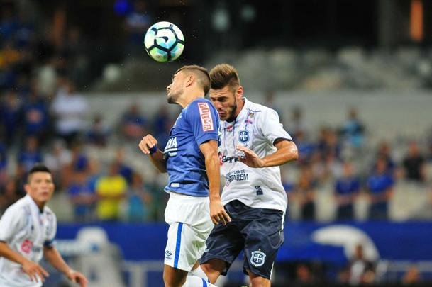Imagens do jogo entre Cruzeiro e So Francisco-PA, pela Copa do Brasil, no Mineiro