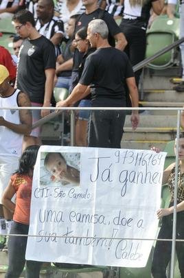 Confira as fotos do jogo entre Atltico x Villa Nova