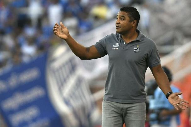 Imagens do jogo entre Godoy Cruz e Atltico, vlido pelo Grupo 6 da Copa Libertadores