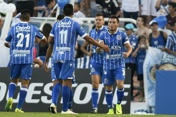 Imagens do jogo entre Godoy Cruz e Atltico, vlido pelo Grupo 6 da Copa Libertadores