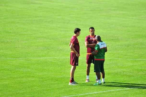 Na tarde desta tera-feira, Bruno foi apresentado ao elenco do Boa e ao tcnico Julinho Camargo. Grupo chegou a fazer uma orao no centro do campo do Estdio Municipal Rubro Negro, em Varginha