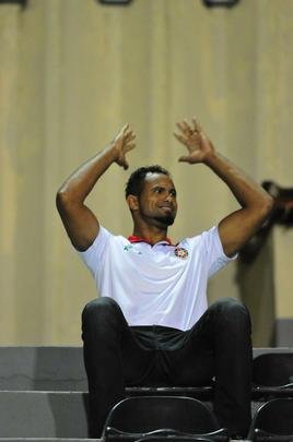 Goleiro Bruno acompanhou vitria do Boa sobre o Arax das arquibancadas do Estdio Dilzon Melo e vibrou muito com gols do seu novo clube