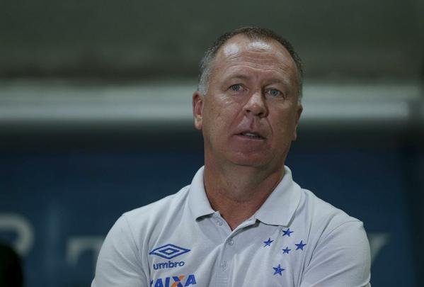 Imagens do jogo entre Joinville e Cruzeiro, pela Primeira Liga, em Santa Catarina