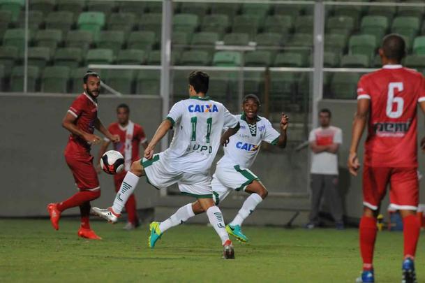 Imagens do jogo entre Amrica e Tricordiano, no Independncia, pelo Campeonato Mineiro