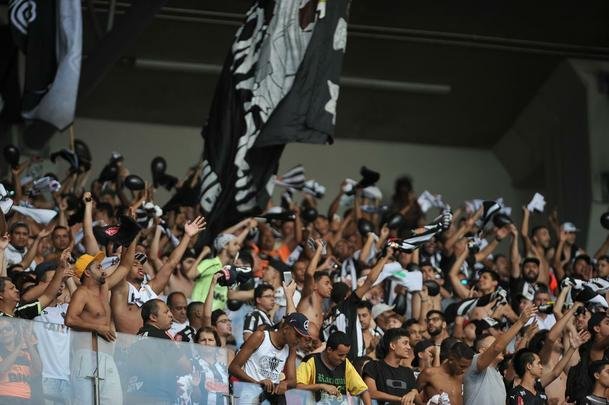 Torcida do Atltico no clssico contra o Cruzeiro, no Mineiro, pela 10 rodada do Estadual