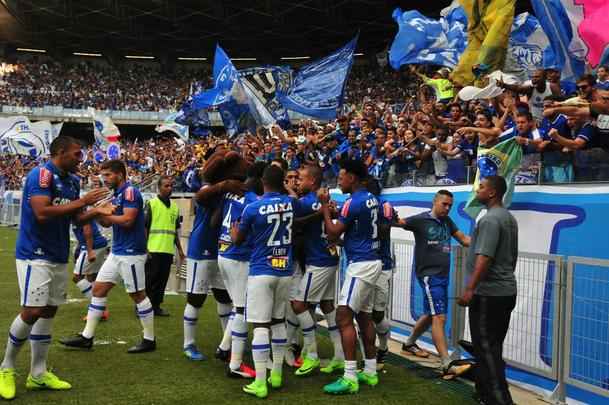 Elias elogia Galo e desafia Cruzeiro: 'Vamos ver no 11 