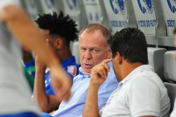 Imagens do jogo entre Cruzeiro e Nacional-PAR, pela Copa Sul-Americana, no Mineiro