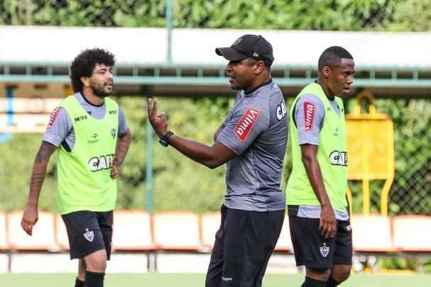 Elenco do Atltico se prepara para encarar o Sport Boys, pela fase de grupos da Copa Libertadores