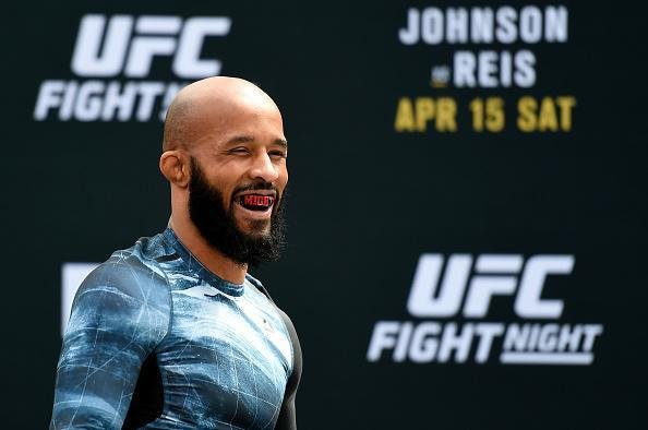 Campeão do peso mosca, Demetrious Johnson se prepara para a defesa do cinturão contra Wilson Reis