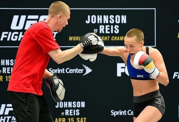 Rose Namajunas, rival de Michelle Waterson na luta coprincipal do UFC em Kansas