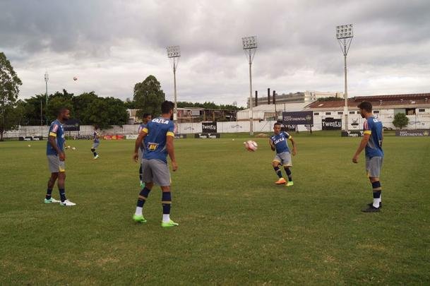 Imagens do treino do Cruzeiro antes do jogo contra o Nacional-PAR, pela Copa Sul-Americana