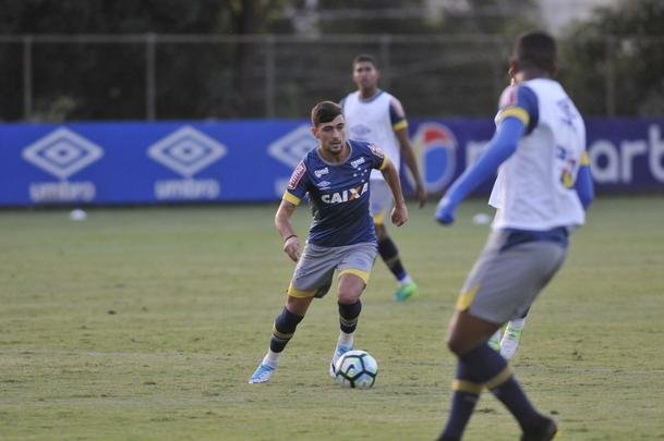 Mano Menezes testou novidades no Cruzeiro para enfrentar o So Paulo na estreia do Brasileiro