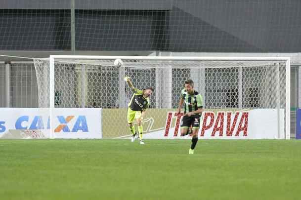 Amrica e Santa Cruz se enfrentaram, no Independncia, pela 9 rodada da Srie B do Brasileiro