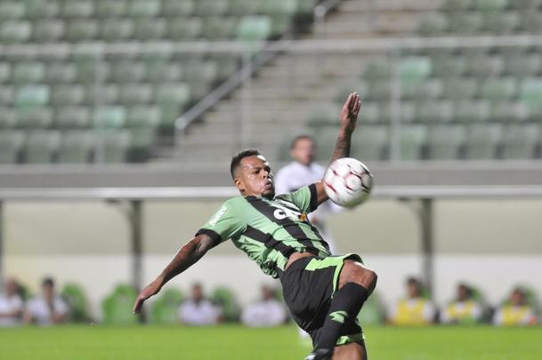 Amrica e Santa Cruz se enfrentaram, no Independncia, pela 9 rodada da Srie B do Brasileiro