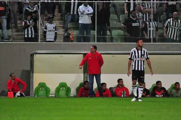Atltico e Sport se enfrentaram, no Independncia, pela nona rodada do Campeonato Brasileiro