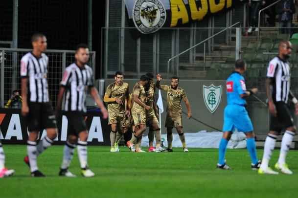 Atltico e Sport se enfrentaram, no Independncia, pela nona rodada do Campeonato Brasileiro