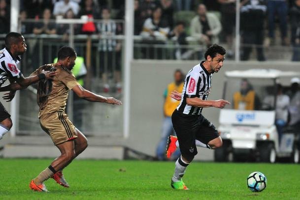 Atltico e Sport se enfrentaram, no Independncia, pela nona rodada do Campeonato Brasileiro